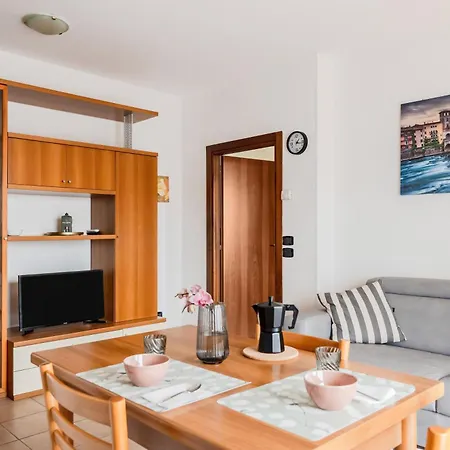 Apartment Cozy Near Fiera Di Verona! *